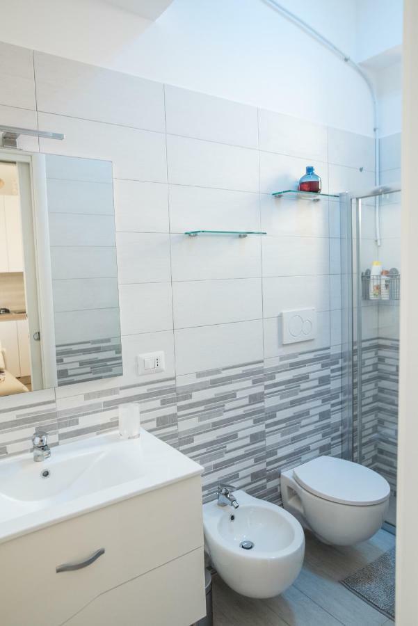 Finestra sul Porto Apartment Bari Exterior foto